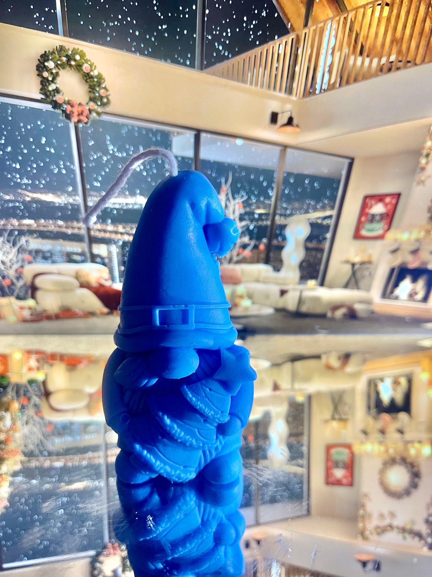 Santa’s Helper Frost