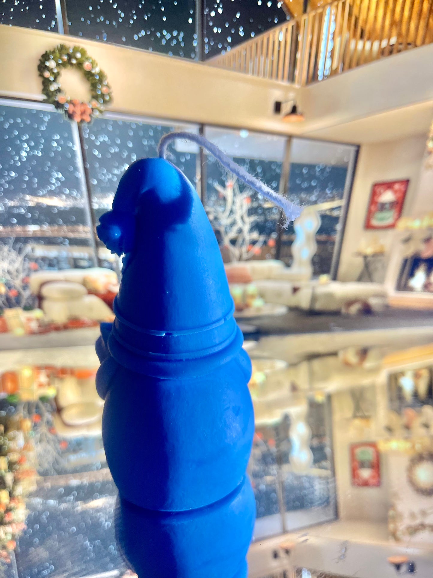 Santa’s Helper Frost